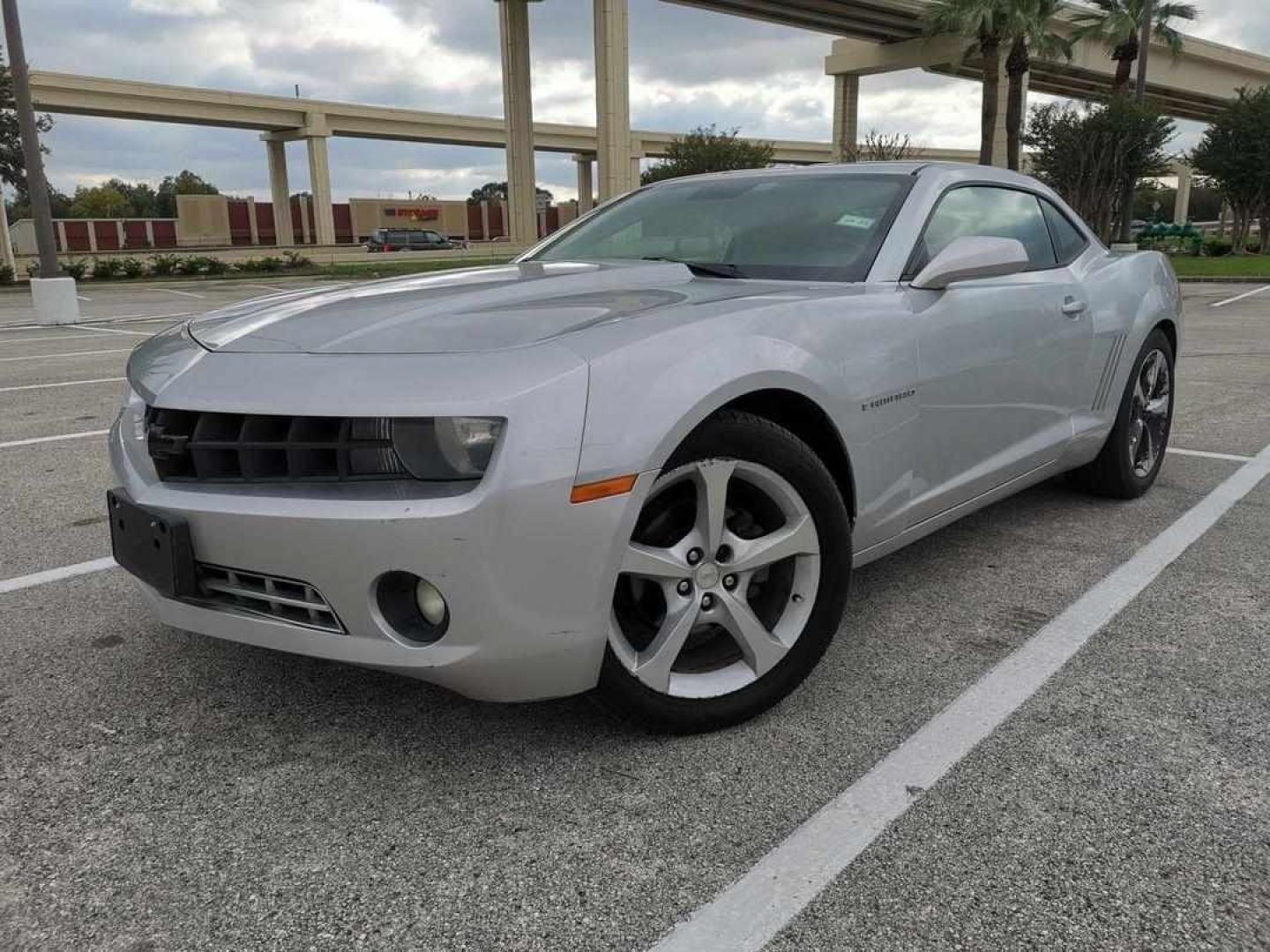 2010 Silver Chevrolet Camaro LT1 Coupe with an 3.6L V6 DOHC 24V engine, located at 5005 Telephone Rd., Houston, TX, 77087, (713) 641-0980, 29.690666, -95.298683 - Photo#0